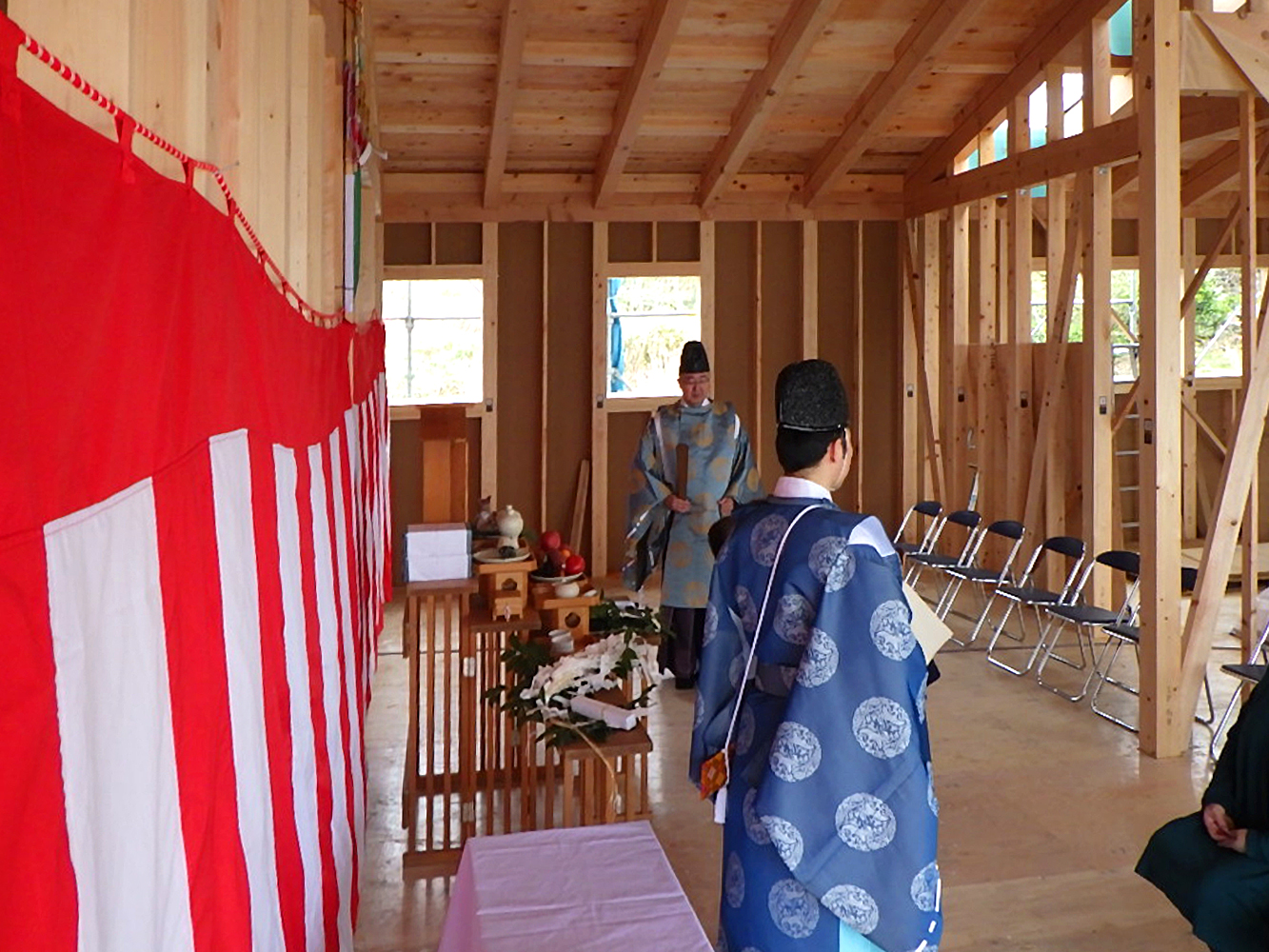 うたたね建築デザイン室
新築
上棟式 上棟 棟上げ 神主さん